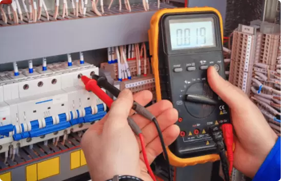 Chi phí cơ bản để thiết kế và lắp đặt hệ thống điện nội bộ cho Công ty