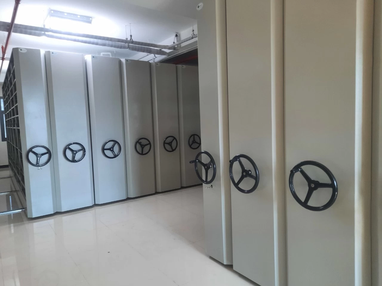 Tủ hồ sơ bán tự động